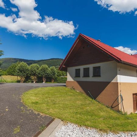 Rožnov pod Radhoštěm Apartman Kinskych מראה חיצוני תמונה